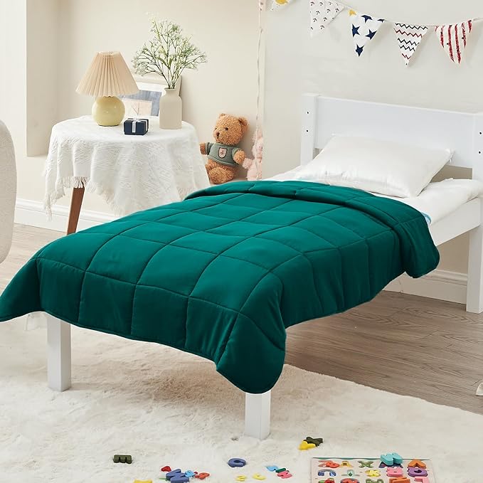 yescool Weighted Blanket (7 lbs, 41" x 60", Dark Green) Cooling Heavy Blanket for Sleeping Perfect for 60-90 lbs, Breathable Blanket with Premium Glass Bead, Machine Washable