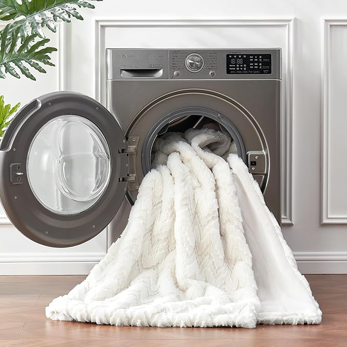 Cozy Bliss Faux Fur Throw Blanket for Couch - Ultra Soft Fuzzy Cozy Throw Gift Blankets for Women,Cream White Boho Blanket for Sofa Bedroom Living Room.60 * 80 Inches