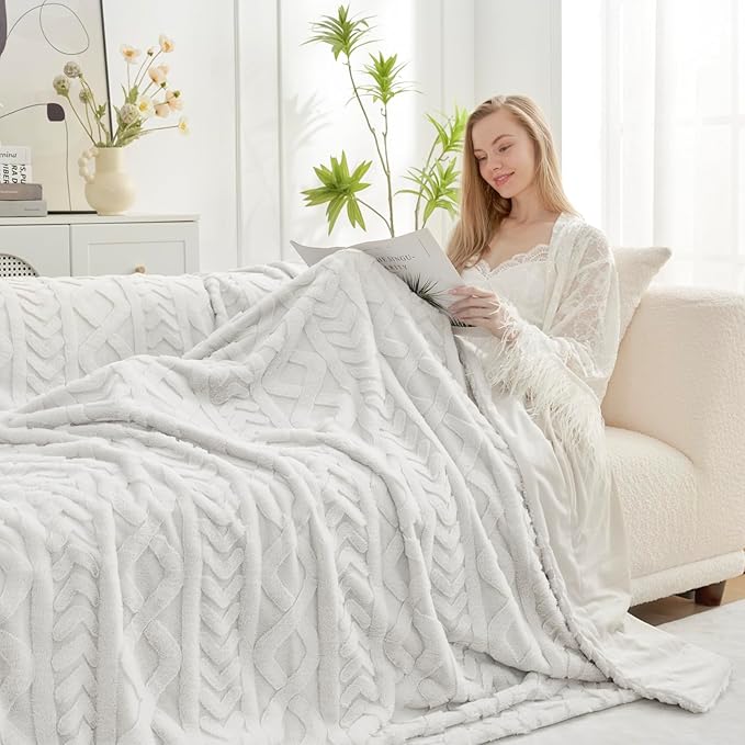 Cozy Bliss Faux Fur Throw Blanket for Couch, Jacquard Fuzzy Plush Soft Thick Winter Throw Blanket for Sofa Bed Living Room Bedroom,50"x60" Beige