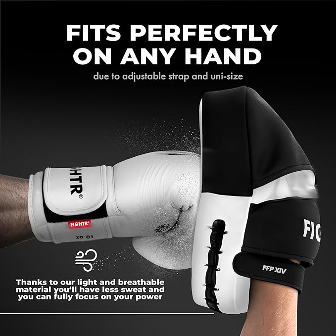 FIGHTR® Premium Punching Mitts - Ideal Padding & Stability | Boxing Mitts for Martial Arts incl. Carry Bag | Focus Pads for Boxing, MMA, Muay Thai, etc.