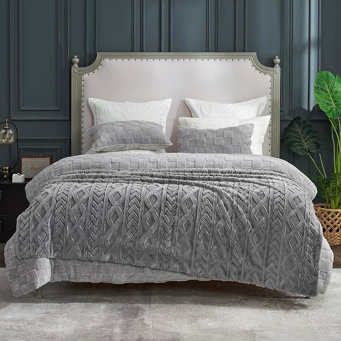 Cozy Bliss Faux Fur Throw Blanket for Couch, Jacquard Fuzzy Plush Soft Thick Winter Throw Blanket for Sofa Bed Living Room Bedroom,60"x80" Grey