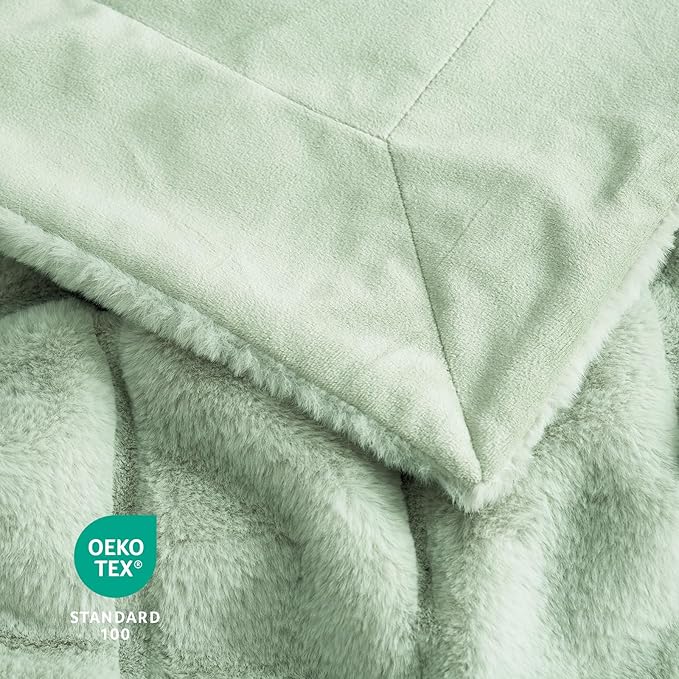 Cozy Bliss Faux Fur Throw Blanket for Couch, Cozy Soft Plush Thick Winter Blanket for Sofa Bedroom Living Room, 50 * 60 Inches Green