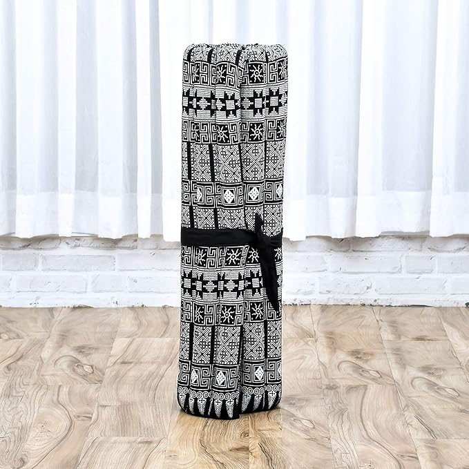 Leewadee Meditation Cushion Set – 1 Round Zafu Meditation Pillow and 1 Square Roll-Up Zabuton Meditation Mat, Pillows Bundle Filled with Kapok