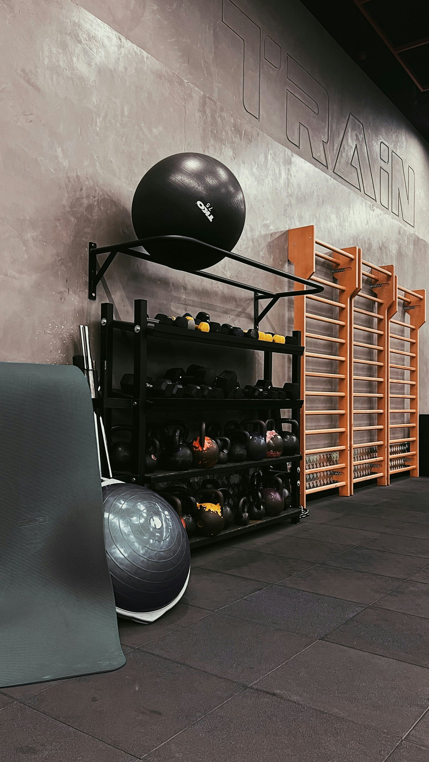 Storage & Organization