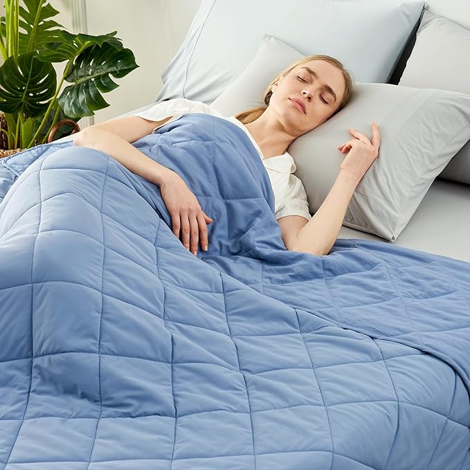 Cozy Bliss Cooling Blanket for Hot Sleepers, Q-Max 0.4 Cooling Comfort King Size, Cold Blankets for Night Sweats Sleeping, Ultra-Cool Lightweight Breathable Summer Blanket for Bed