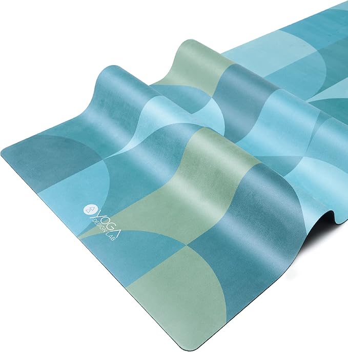 YOGA DESIGN LAB | The Combo Yoga Mat | 2-in-1 Mat+Towel | Eco Luxury | Ideal for Hot Yoga, Power, Bikram, Ashtanga, Sweat | Studio Quality | Includes Carrying Strap!