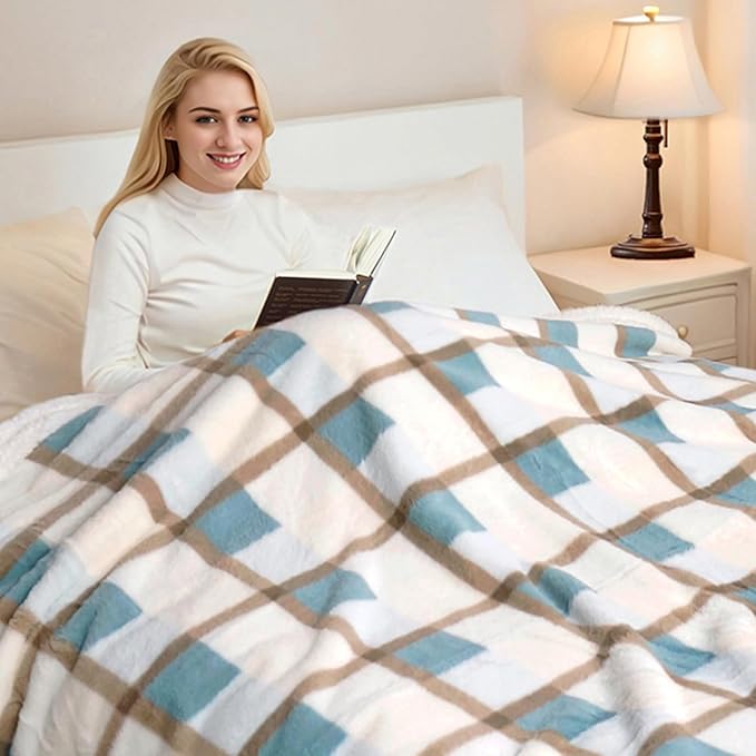 PU MEI Super Soft Faux Rabbit Fur Sherpa Fleece Throw Blanket, Reversible Luxury Cozy Cute Furry Blanket, Plush Warm Shaggy Fluffy Checkered Blankets for Sofa Couch Bed (Green-Plaid, 60" x 80")