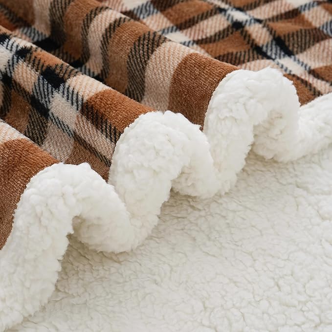 PU MEI Sherpa Fleece Throw Blanket 60" x 80" Reversible Plush Fluffy Large Big Blanket Lattice Flannel Blankets for All Season Use, Mocha Brown