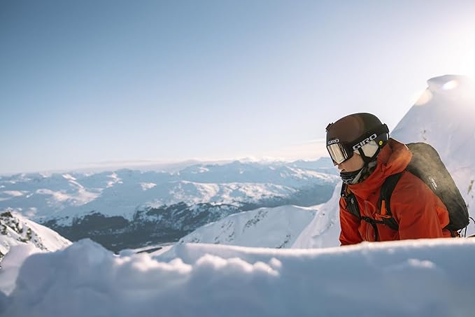 Giro Ledge Ski Helmet - Snowboarding Helmet for Men, Women and Youth