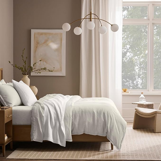 BOLL & BRANCH Dream Bed Blanket - King/Cal King, White - Luxury 100% Organic Cotton - Soft, Lightweight and Breathable - Cloud-Like Touch