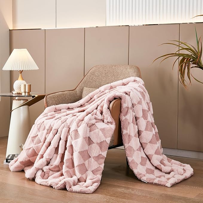 PU MEI Luxury Faux Fur Rabbit Fur Throw Blanket Pink 90"x80",Plush Reversible Sherpa Blankets,Queen Fuzzy Elegant Blanket Thick Throws for Bed,Washable Bedding Accent Blankets for Sofa Couch Chair