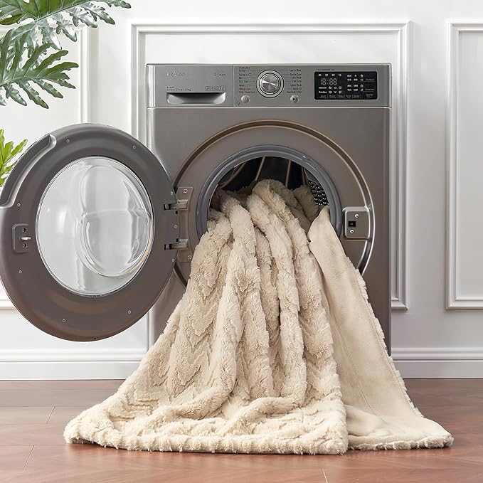 Cozy Bliss Faux Fur Throw Blanket for Couch - Soft Fuzzy Cozy Throw Gift Blankets for Women,Beige Boho Blanket for Sofa Bedroom Living Room.50 * 60 Inches