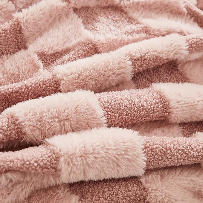 PU MEI Luxury Faux Fur Rabbit Fur Throw Blanket Pink 90"x80",Plush Reversible Sherpa Blankets,Queen Fuzzy Elegant Blanket Thick Throws for Bed,Washable Bedding Accent Blankets for Sofa Couch Chair