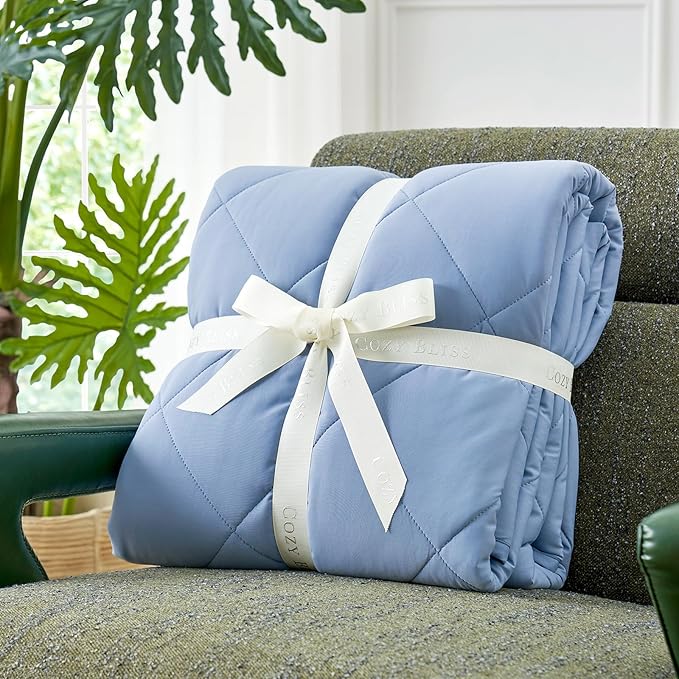 Cozy Bliss Cooling Blanket for Hot Sleepers, Q-Max 0.4 Cooling Comfort King Size, Cold Blankets for Night Sweats Sleeping, Ultra-Cool Lightweight Breathable Summer Blanket for Bed