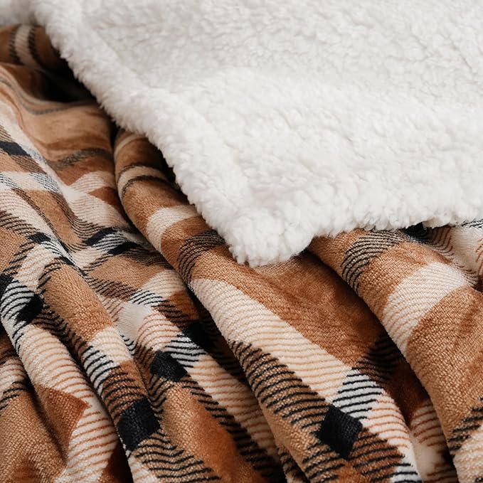 PU MEI Sherpa Fleece Throw Blanket 60" x 80" Reversible Plush Fluffy Large Big Blanket Lattice Flannel Blankets for All Season Use, Mocha Brown
