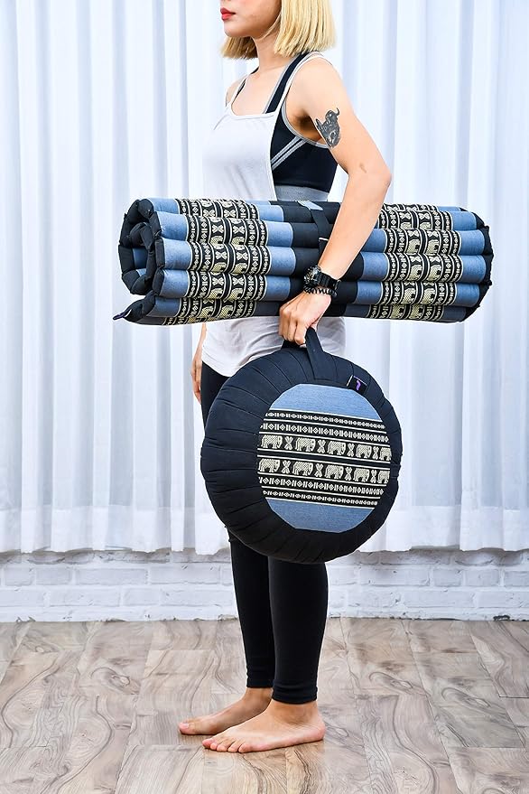 Leewadee Zabuton Seating Cushion – Square Floor Seat for Meditation Exercises, Light Yoga Mat Filled with Kapok