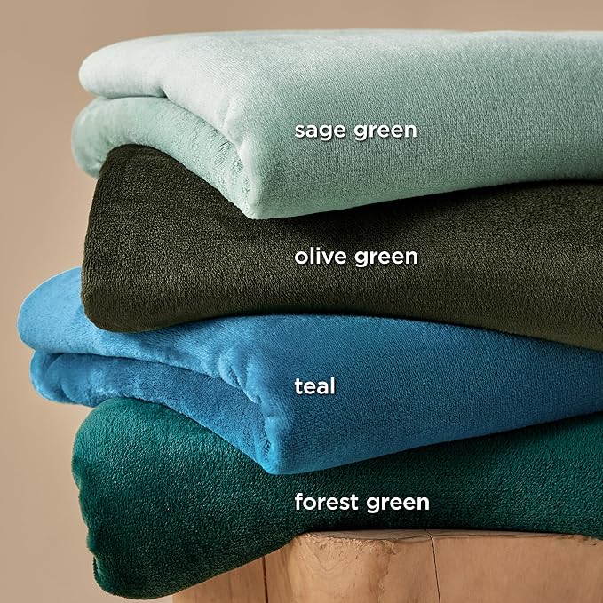 Bedsure Fleece Throw XL Blanket Olive Green - 300GSM Soft Lightweight Plush Cozy Blankets for Bed, Sofa, Couch, Travel, Camping, 50x70 inches