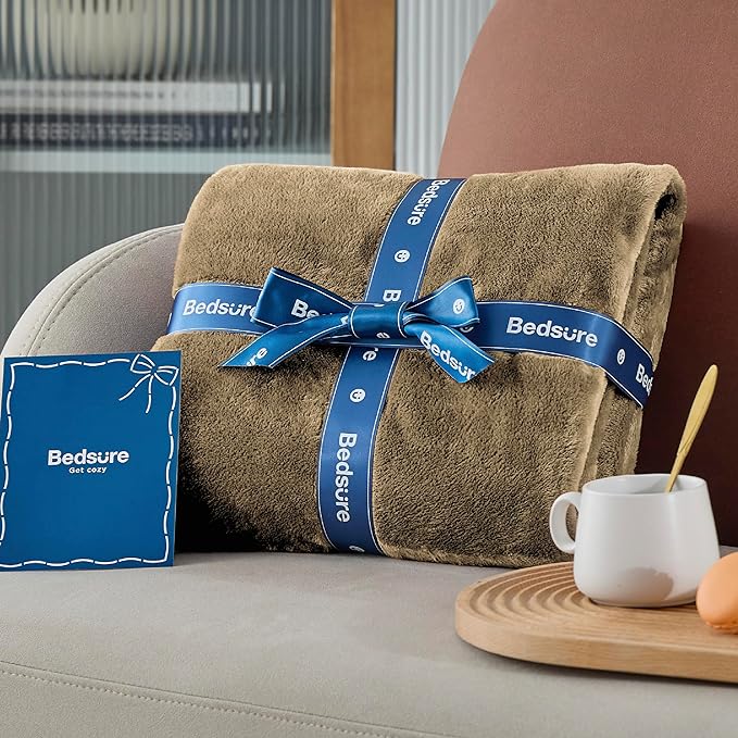 Bedsure Fleece Blanket Twin Size Camel - 300GSM Lightweight Plush Fuzzy Cozy Soft Warm Blanket for Bed, Sofa, Couch, Travel, Camping, 60x80 inches