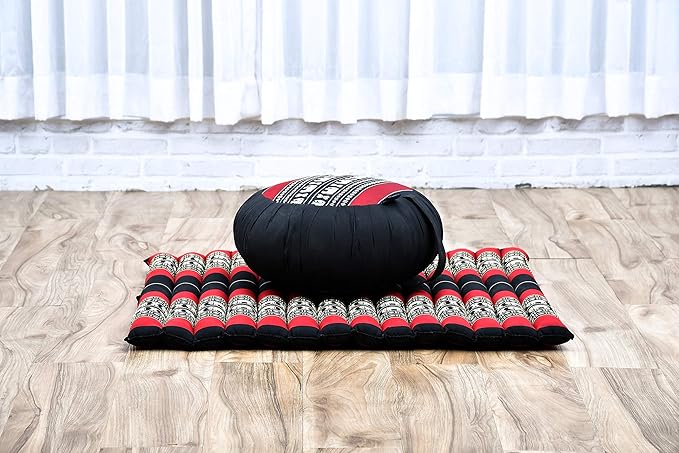 Leewadee Meditation Cushion Set – 1 Round Zafu Meditation Pillow and 1 Square Roll-Up Zabuton Meditation Mat, Pillows Bundle Filled with Kapok