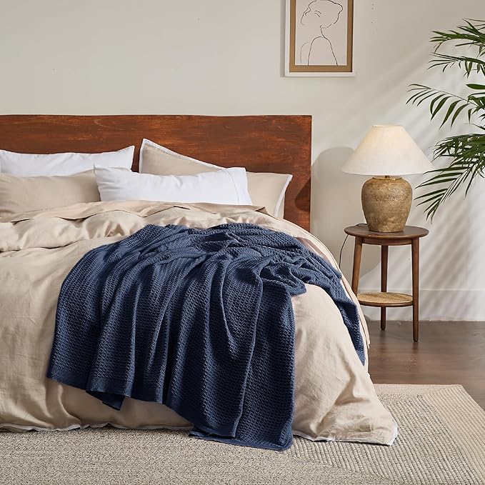 Bedsure 100% Cotton Blanket Queen Size for Bed - Breathable and Soft, Waffle Weave Blanket for Summer, Thick Cozy Fall Blankets for Women Gift, Pageant Blue, 90x90 Inches