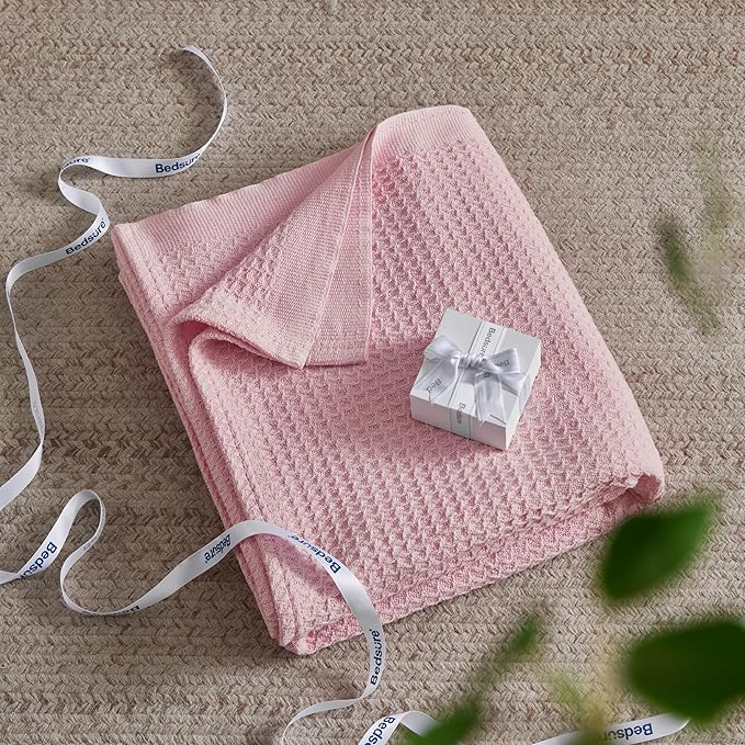 Bedsure 100% Cotton Blanket Queen Size for Bed - Breathable and Soft, Waffle Weave Blanket for Summer, Thick Cozy Fall Blankets for Women Gift, Pink, 90x90 Inches
